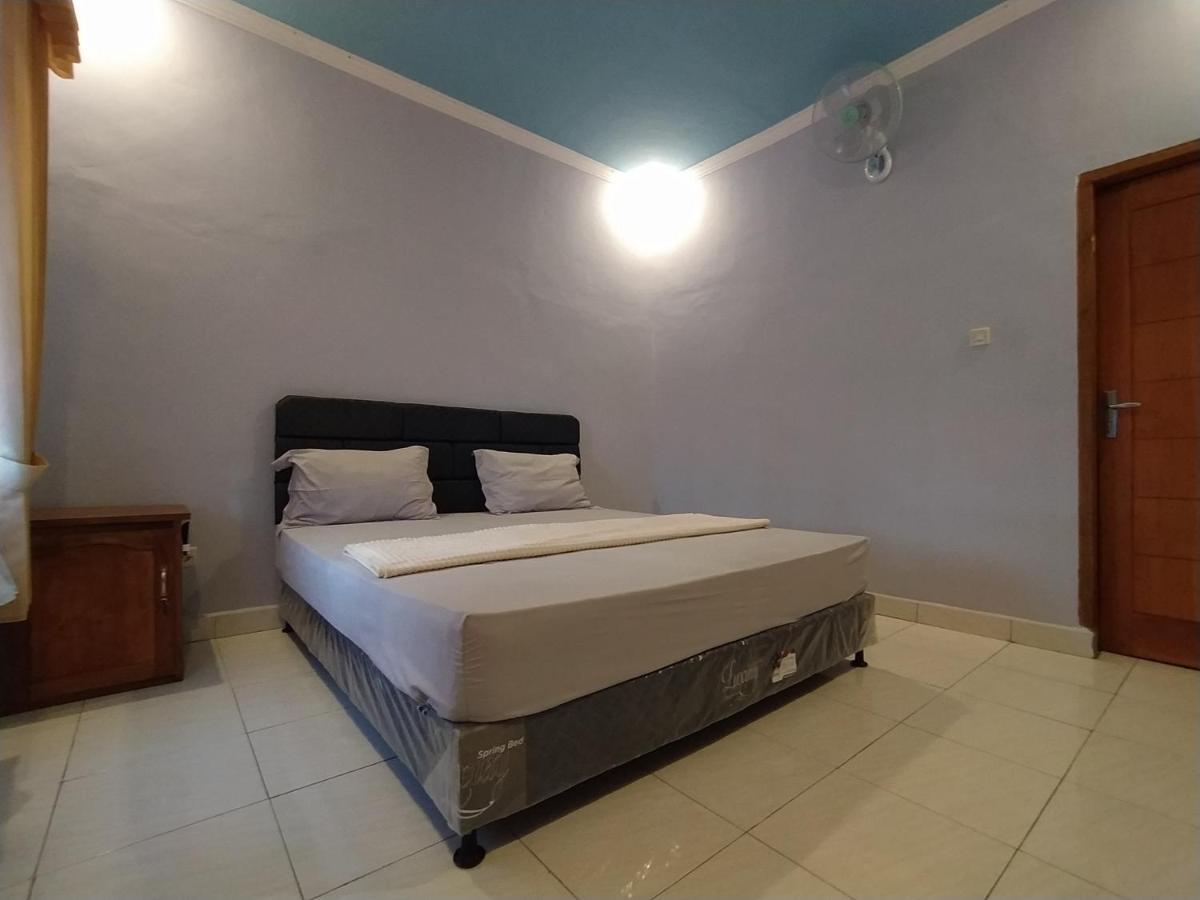 Embun Rinjani Homestay Сенару Екстериор снимка