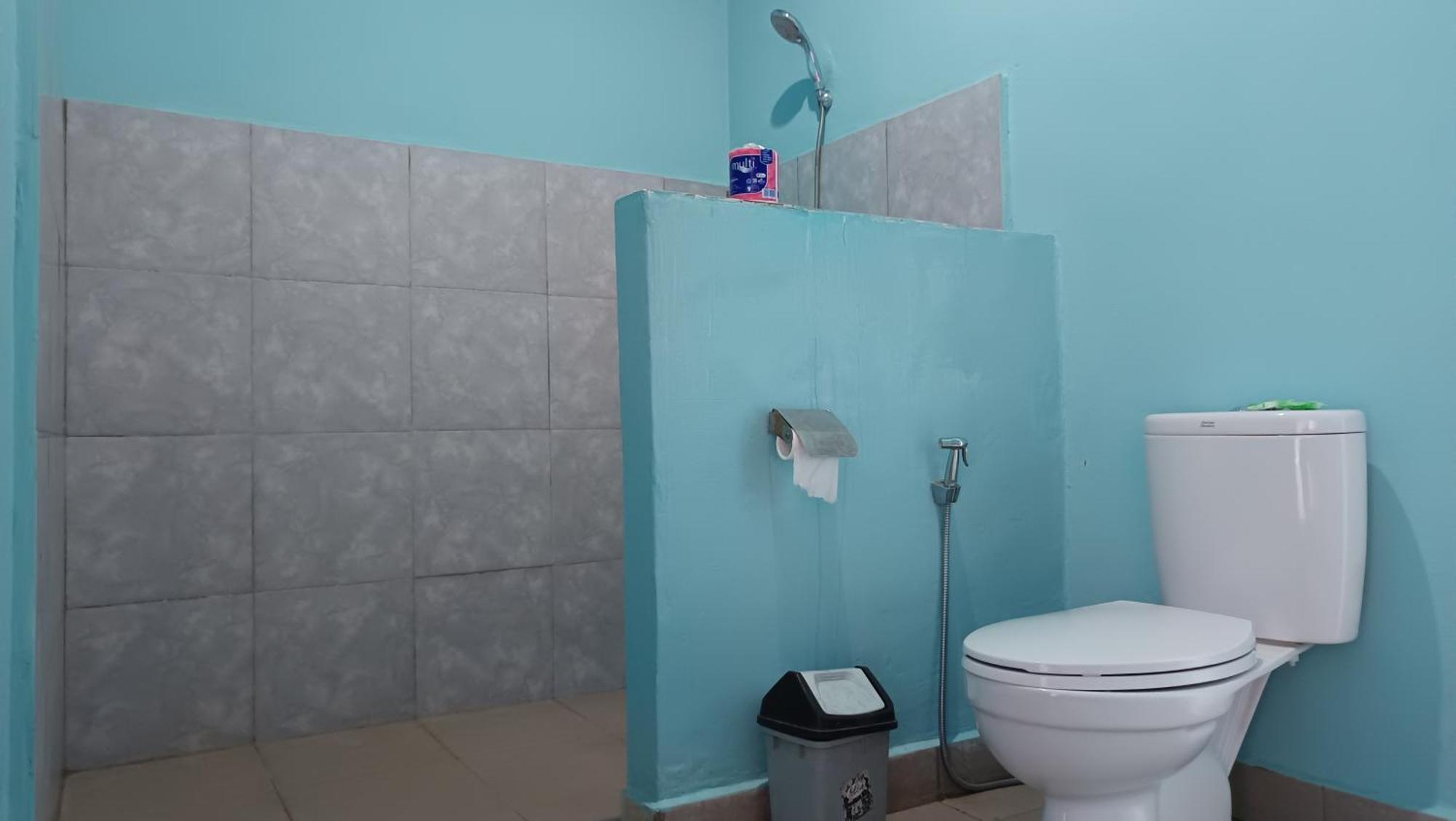 Embun Rinjani Homestay Сенару Екстериор снимка