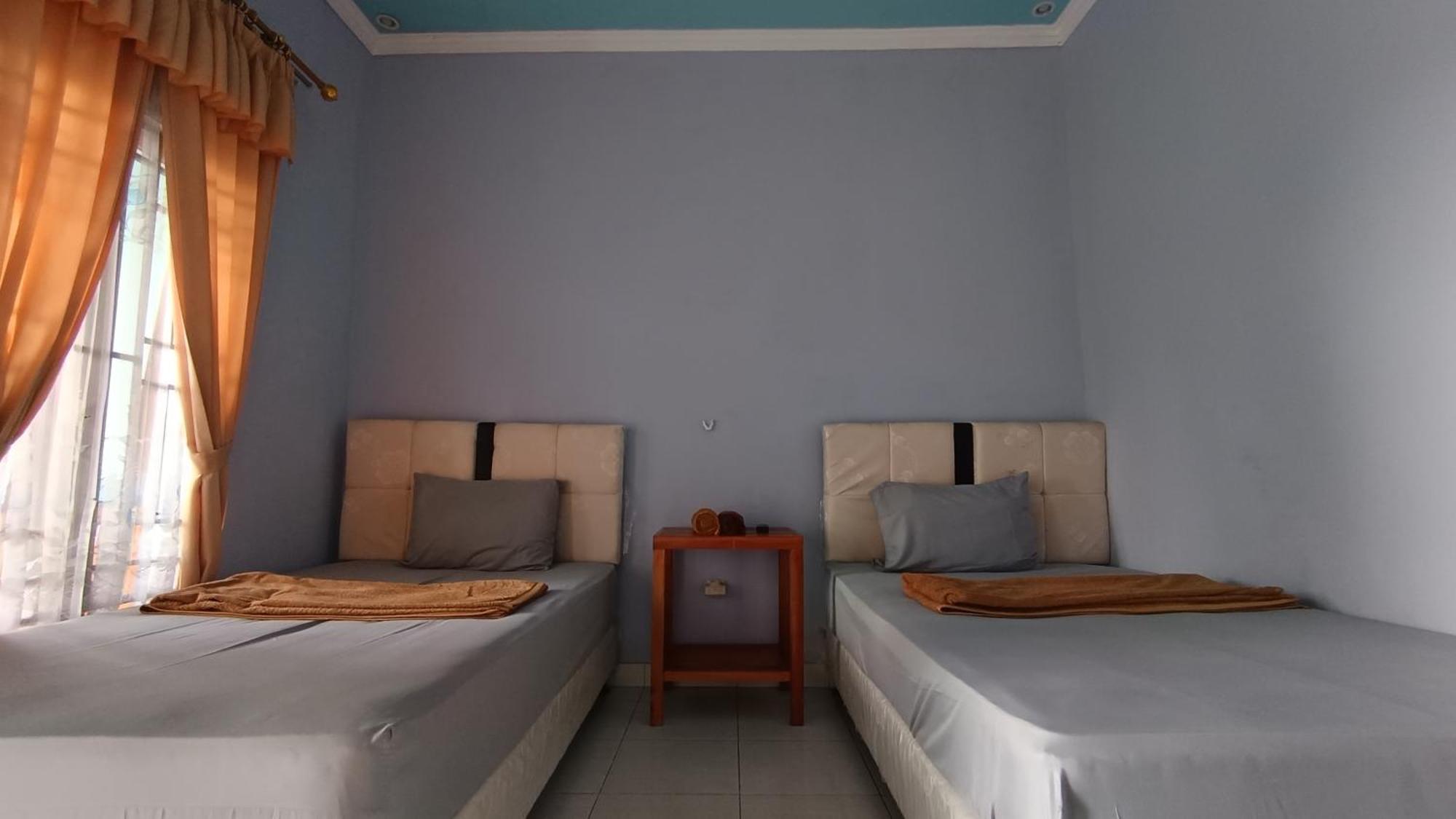 Embun Rinjani Homestay Сенару Екстериор снимка